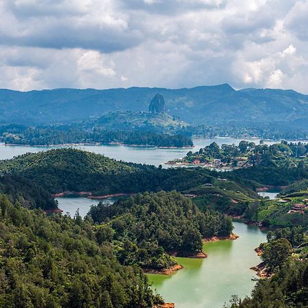 Cabanas Refugio Himalaya Guatape Ngoại thất bức ảnh
