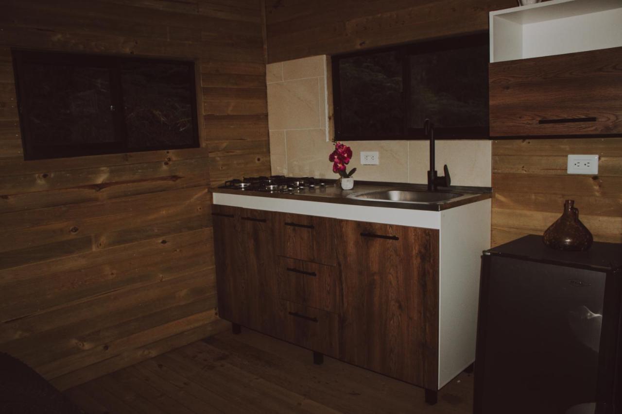 Cabanas Refugio Himalaya Guatape Ngoại thất bức ảnh