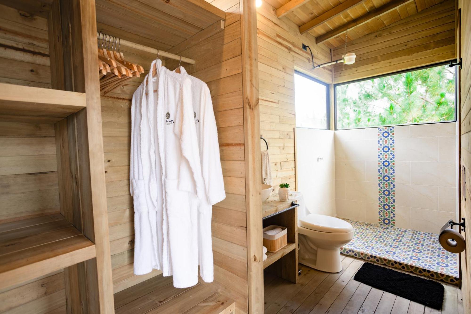Cabanas Refugio Himalaya Guatape Ngoại thất bức ảnh