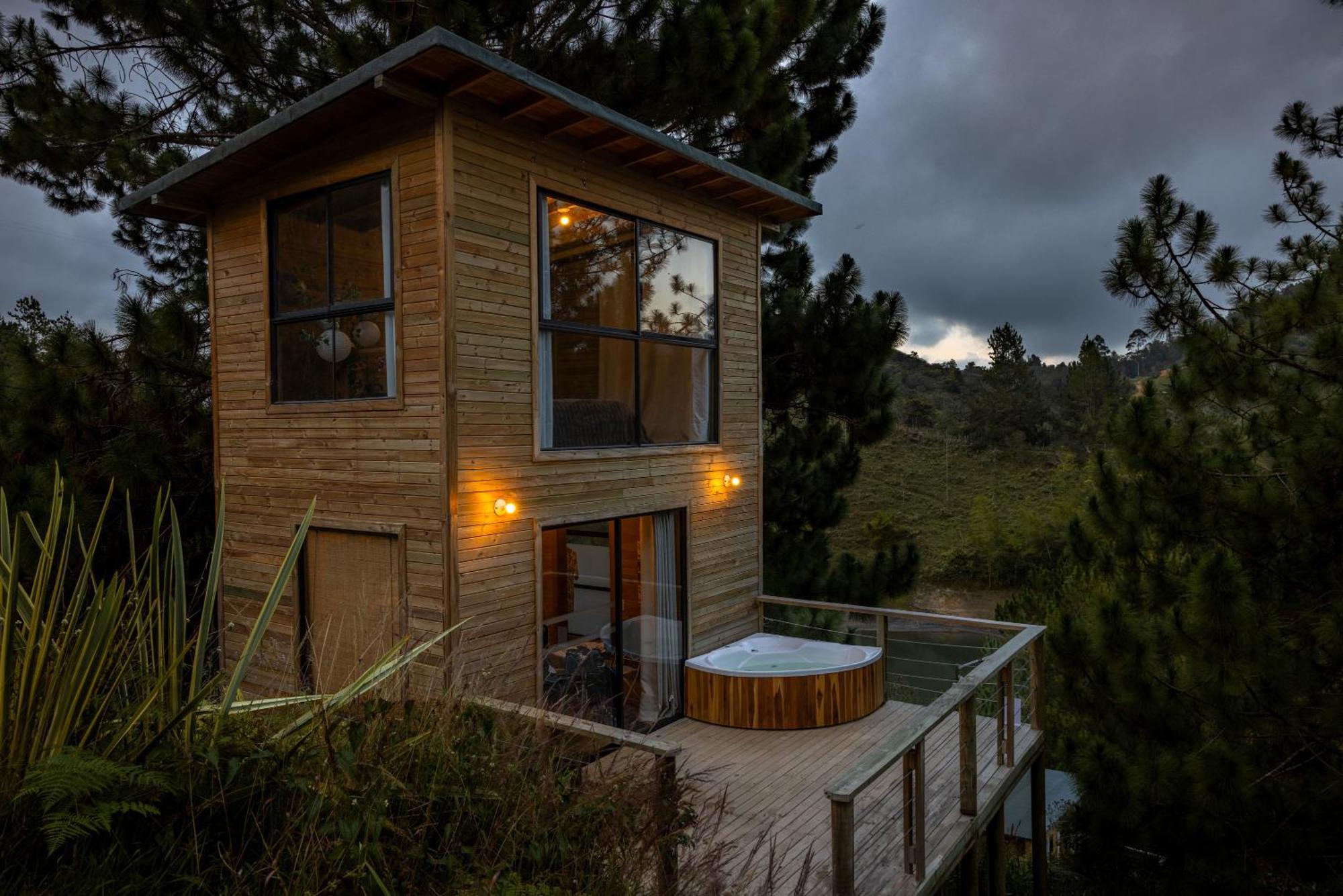 Cabanas Refugio Himalaya Guatape Ngoại thất bức ảnh
