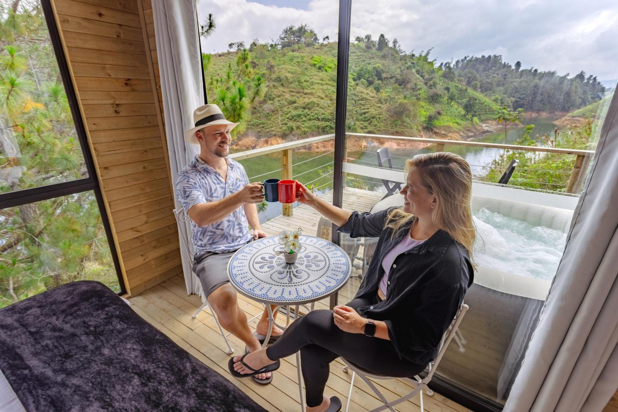Cabanas Refugio Himalaya Guatape Ngoại thất bức ảnh