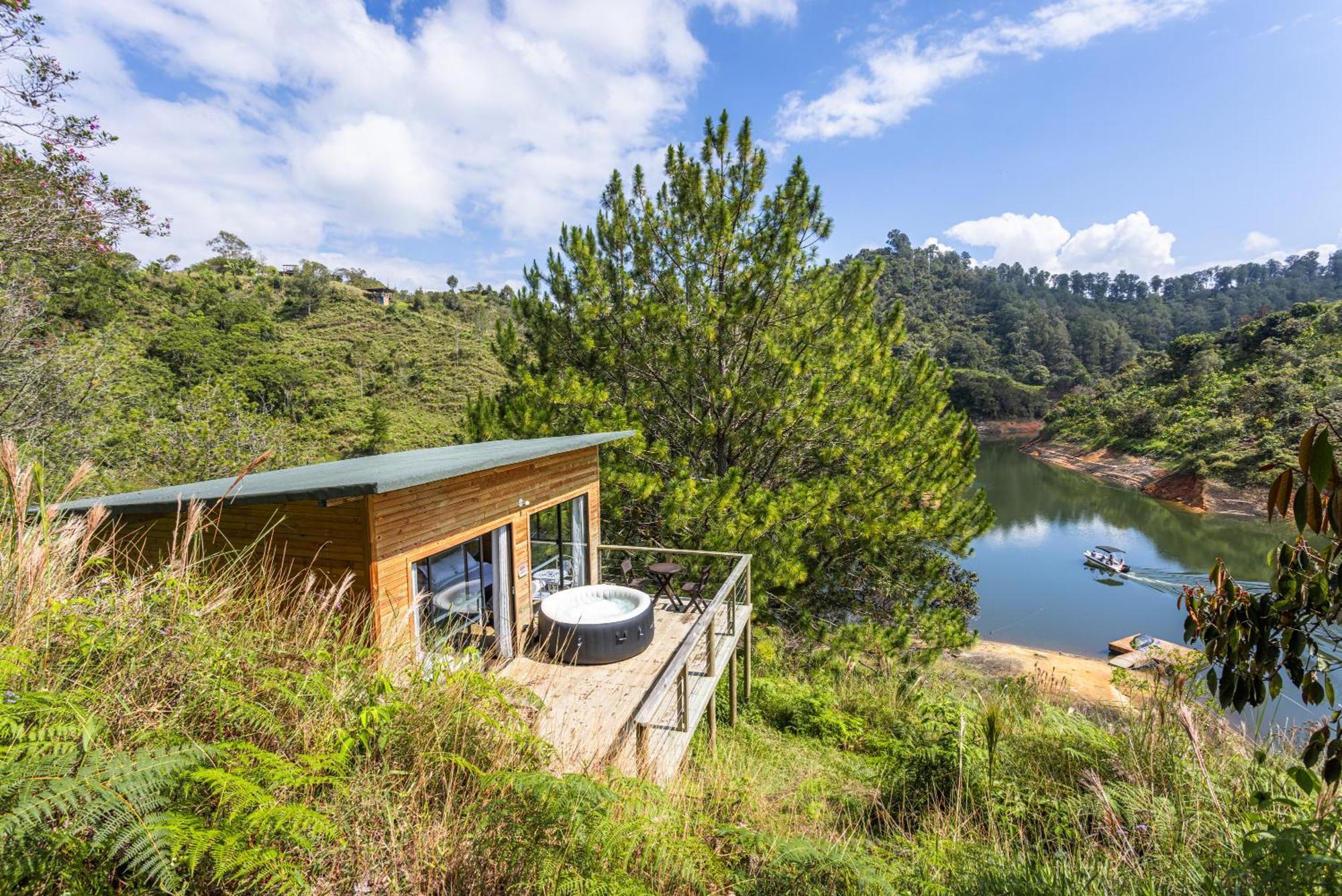 Cabanas Refugio Himalaya Guatape Ngoại thất bức ảnh